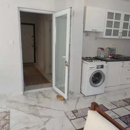 Refreshing Flat In Muratpasa
